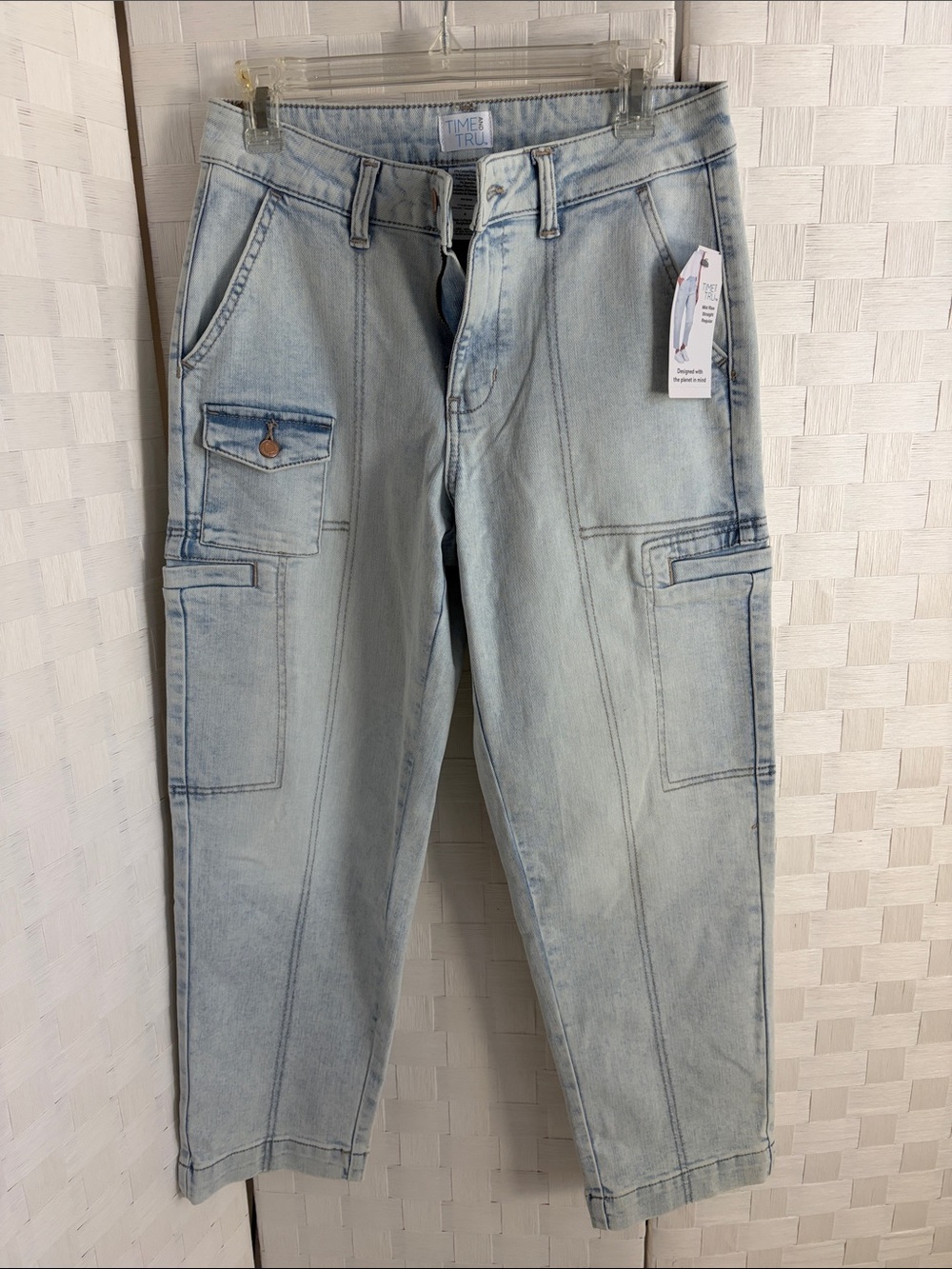 Time and Tru Light Blue Washed Denim Jeans